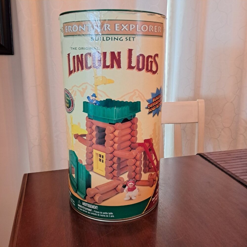 Frontier Explorer #00901 WOODEN Log Cabin Building Set - Figures & Manual - 1999